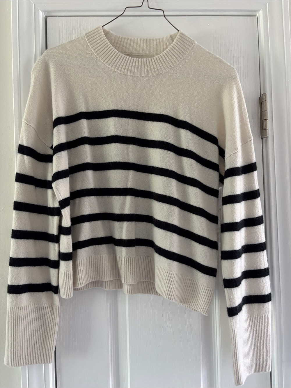 Abercrombie 100% Cashmere Sweater